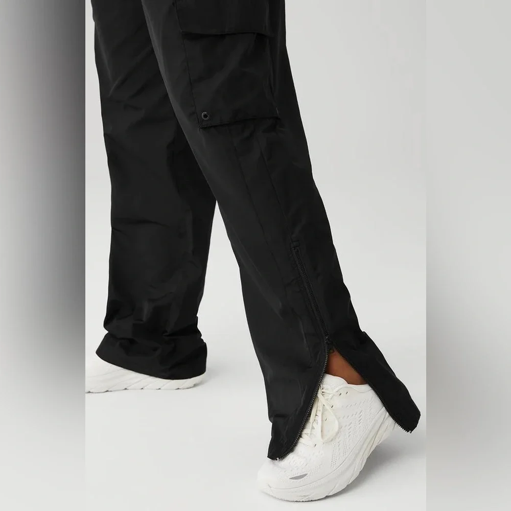 ALO YOGA | ✨NWOT✨ International Wide Leg City Pant in Black